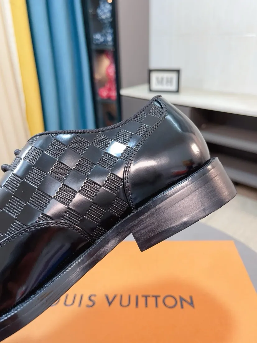 Men's shoes 💰540🌹🌹 [LV] Louis Vuitton's popular casual leather shoes 🎖Fashionable and elegant 🎖🎖Material: Original imported cowhide open edge beads, washed cowhide leather lining, original molded rubber outsole, high-end and classy, ​​elegant quality, instantly transforming into a handsome man ❤❤Standard\nNumber of sizes: 39-44, 38 45 46 customized